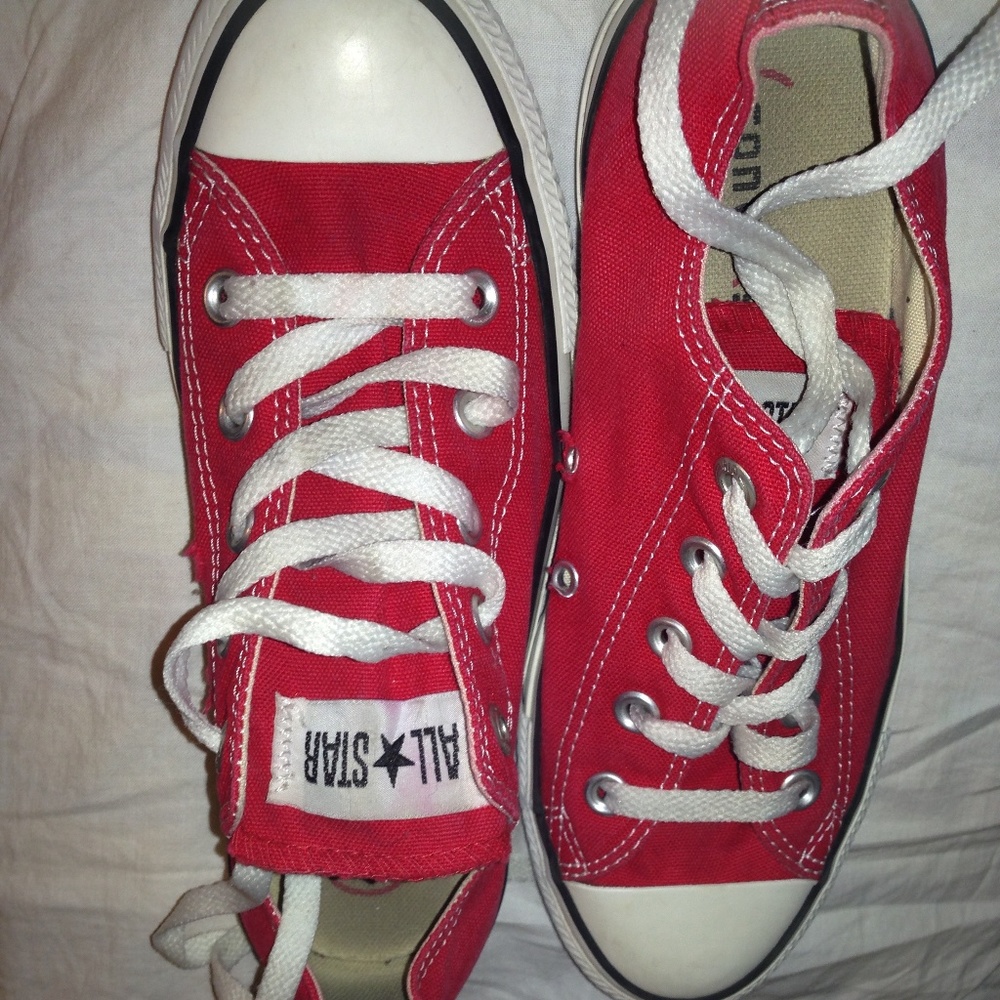 Red converse
